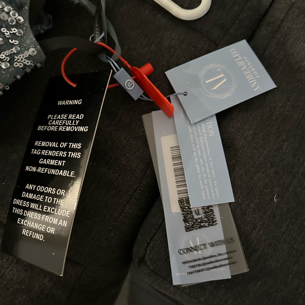 NWT Andrea & Leo Size 6 - Picture 6 of 12